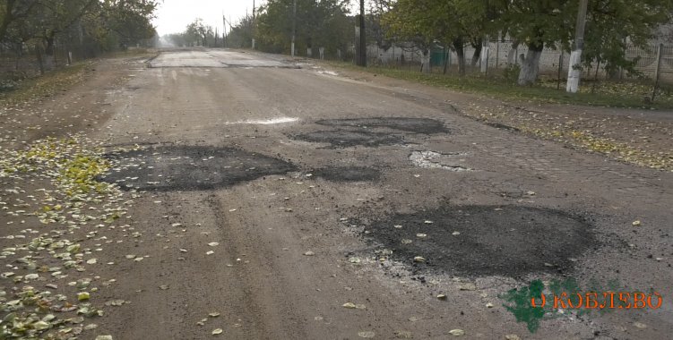 Острая проблема: ремонт дорог в селе Новофедоровка (фото)
