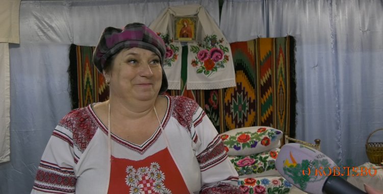 Полина Прохоренко, участница коллектива «Луговчанка».