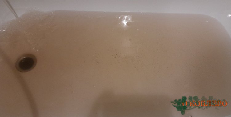 Жители Коблево жалуются на грязную воду из-под крана (фото)