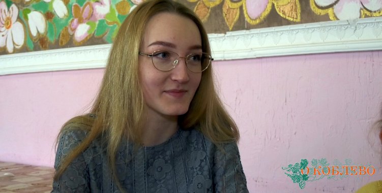 Анастасия Полищук, солистка Новофедоровского сельского дома культуры.