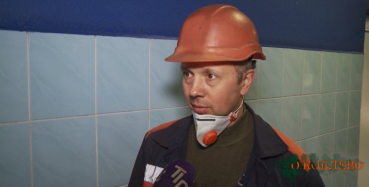 Вячеслав Коваль, электромонтер.