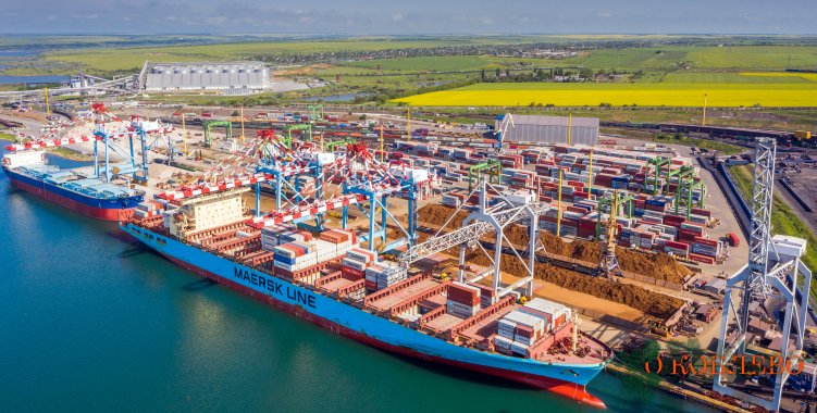 Крупнейшая судоходная контейнерная линия Maersk сосредоточит свои судозаходы на терминале DP World TIS — Pivdennyi