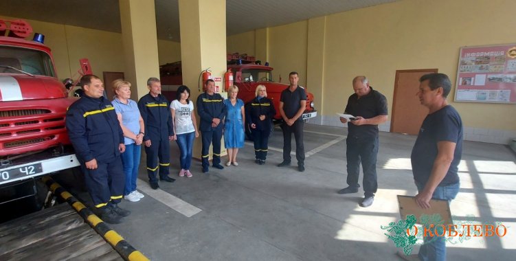 Сотрудники Коблевской пожарной охраны отметили свой профессиональный праздник (фото)