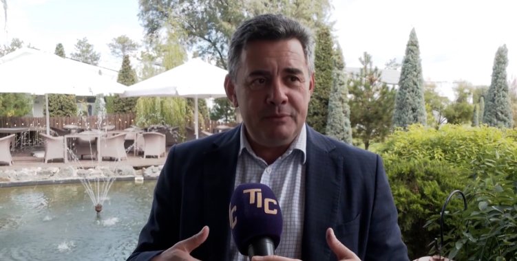Генрі Штеренберг, директор ТОВ «Економіка Довіри».